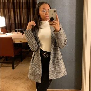 Meet your Posher, Arianna